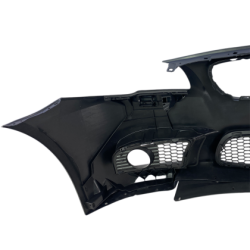 Предна броня за BMW F10 / F11 (2010-2014) - M5 дизайн с отвори за парктроник и отвори за халогени