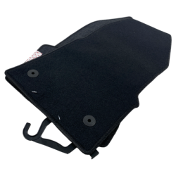 Мокетни стелки за Ford Transit (2015-2018) 2 места ръчна скоростна кутия