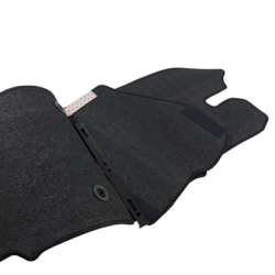 Мокетни стелки за Ford Transit (2015-2018) 2 места ръчна скоростна кутия