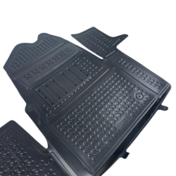 Гумени стелки за Renault Master (2024+) front with an extra material on the driver side, version 3 passenger -