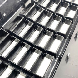 Решетка без емблема за Audi A3 (2003-2008) - S3 черна